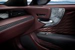 Lexus LS500h 2017 года (WW)